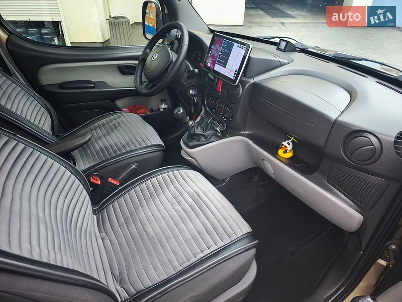 Минивэн Fiat Doblo 2007 в Виннице
