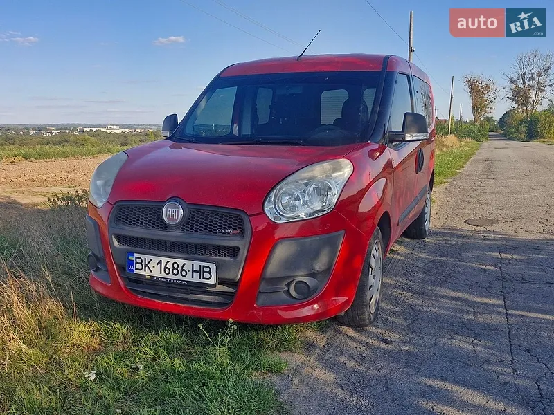 Fiat Doblo 2011