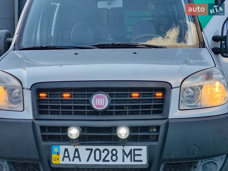 Fiat Doblo 2012