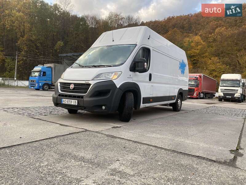 Вантажівки Fiat Ducato