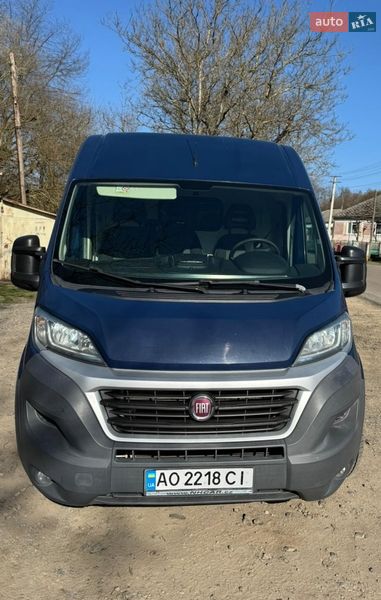 Вантажний фургон Fiat Ducato