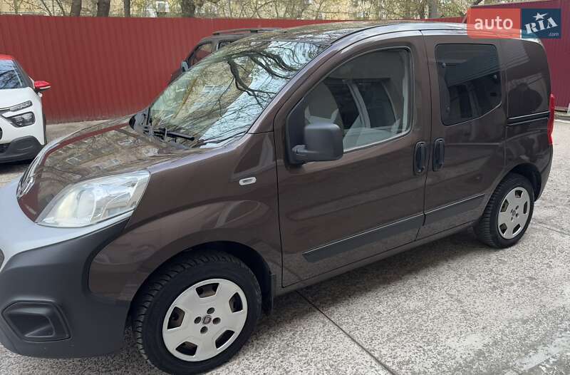 Мінівен Fiat Fiorino
