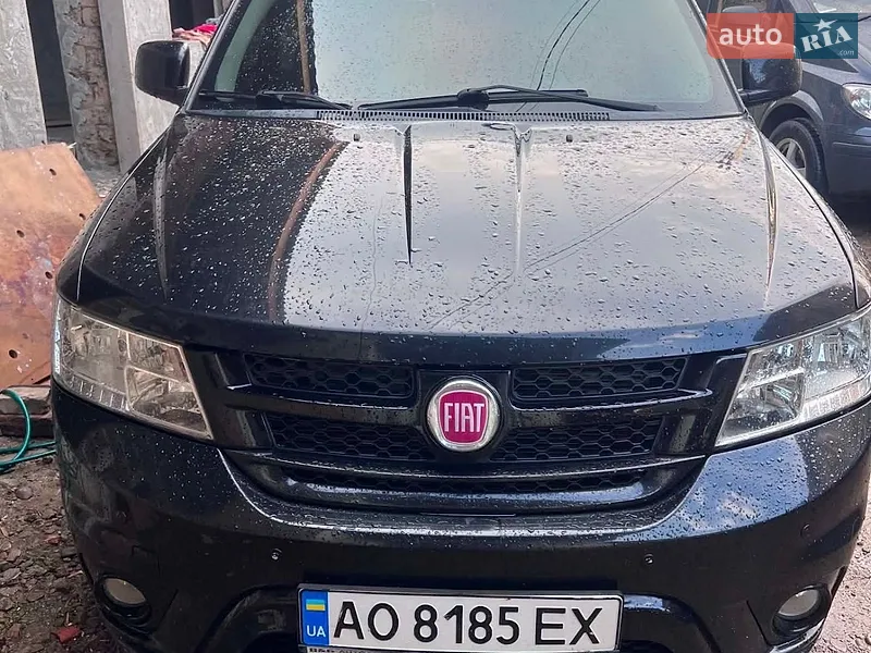 Fiat Freemont 2011
