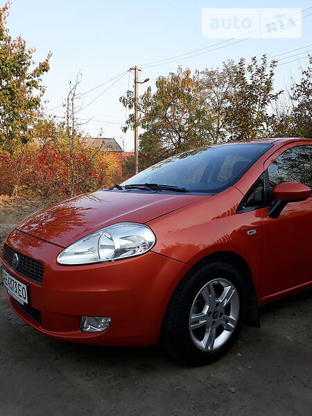 Легкові Fiat Grande Punto