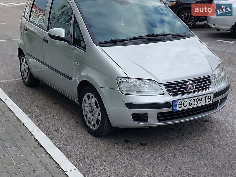 Fiat Idea 2011