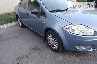 Fiat Linea  2011