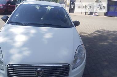 Fiat Linea TJET 2012