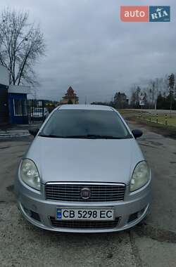 Fiat Linea  2010