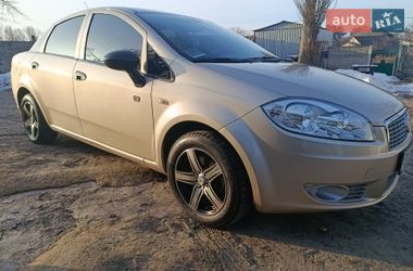 Fiat Linea  2011