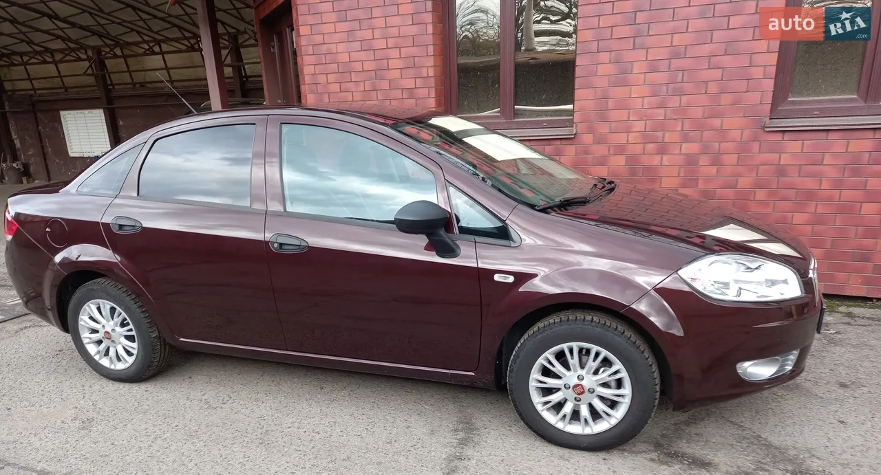 2012 Fiat Linea - мініатюра 3