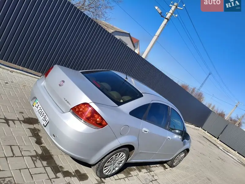 Fiat Linea 2012