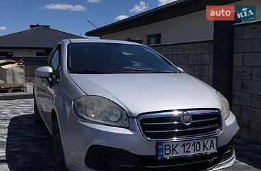 Fiat Linea  2013