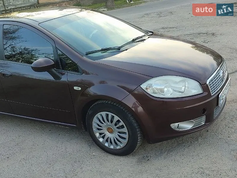 Fiat Linea 2012