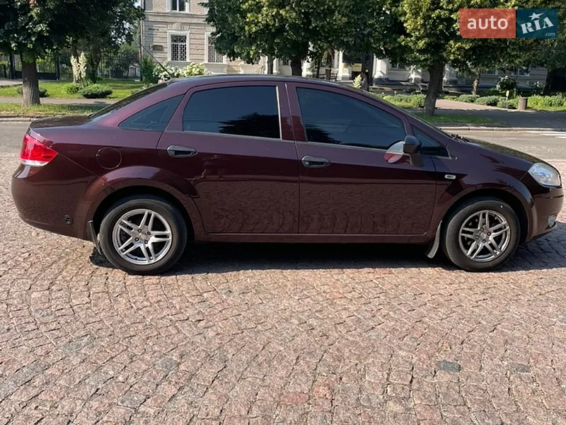 Fiat Linea 2012