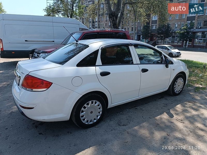 Седан Fiat Linea 2013 в Киеве