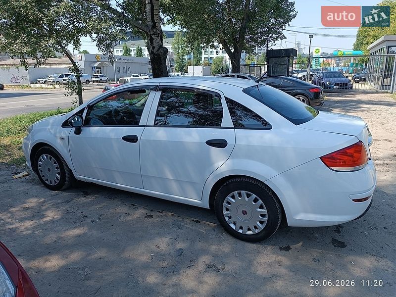 Седан Fiat Linea 2013 в Киеве