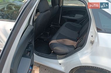 Седан Fiat Linea 2013 в Киеве