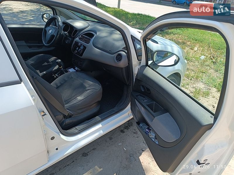 Седан Fiat Linea 2013 в Киеве