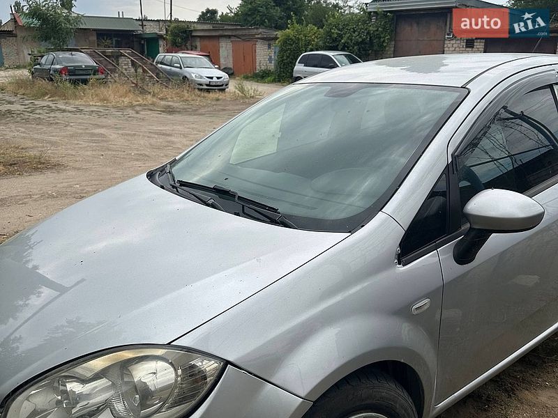 Седан Fiat Linea 2013 в Николаеве