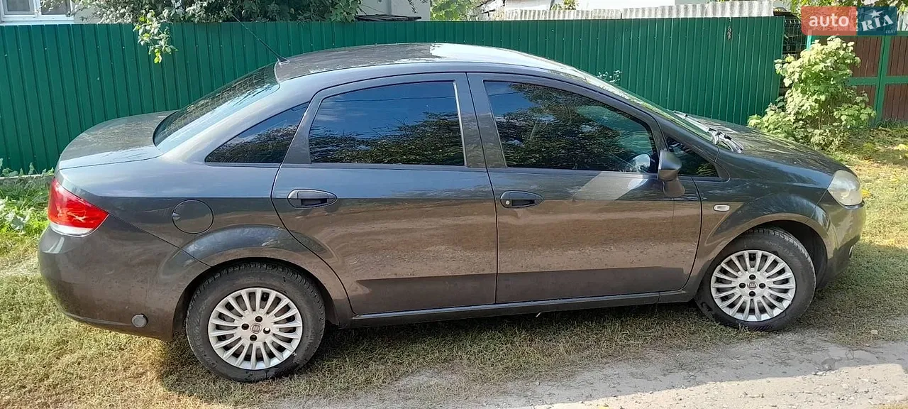 2012 Fiat Linea - мініатюра 2