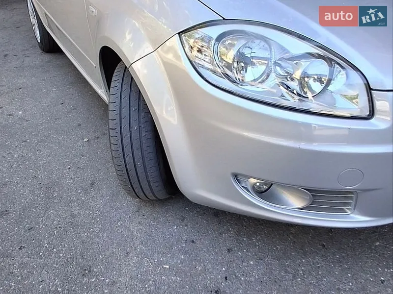 Fiat Linea 2012