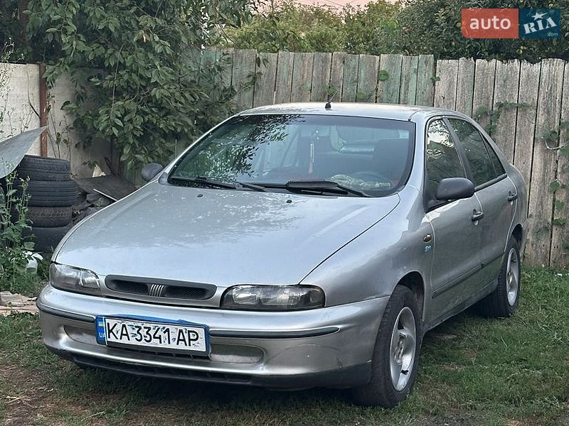 Седан Fiat Marea 1997 в Обухове