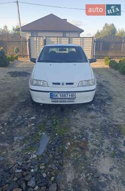 Fiat Palio  2003