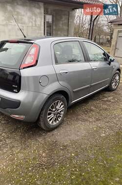 Fiat Punto  2011