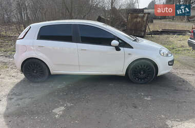 Fiat Punto  2011