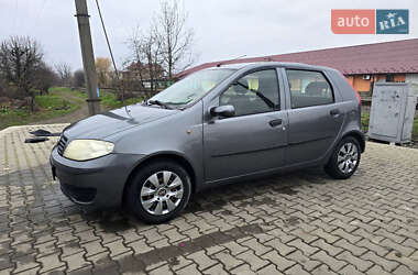 Fiat Punto  2004