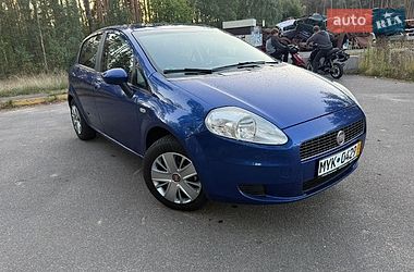 Хэтчбек Fiat Punto 2007 в Буче