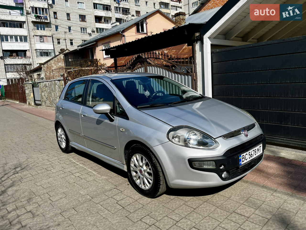 2010 Fiat Punto - фото 1