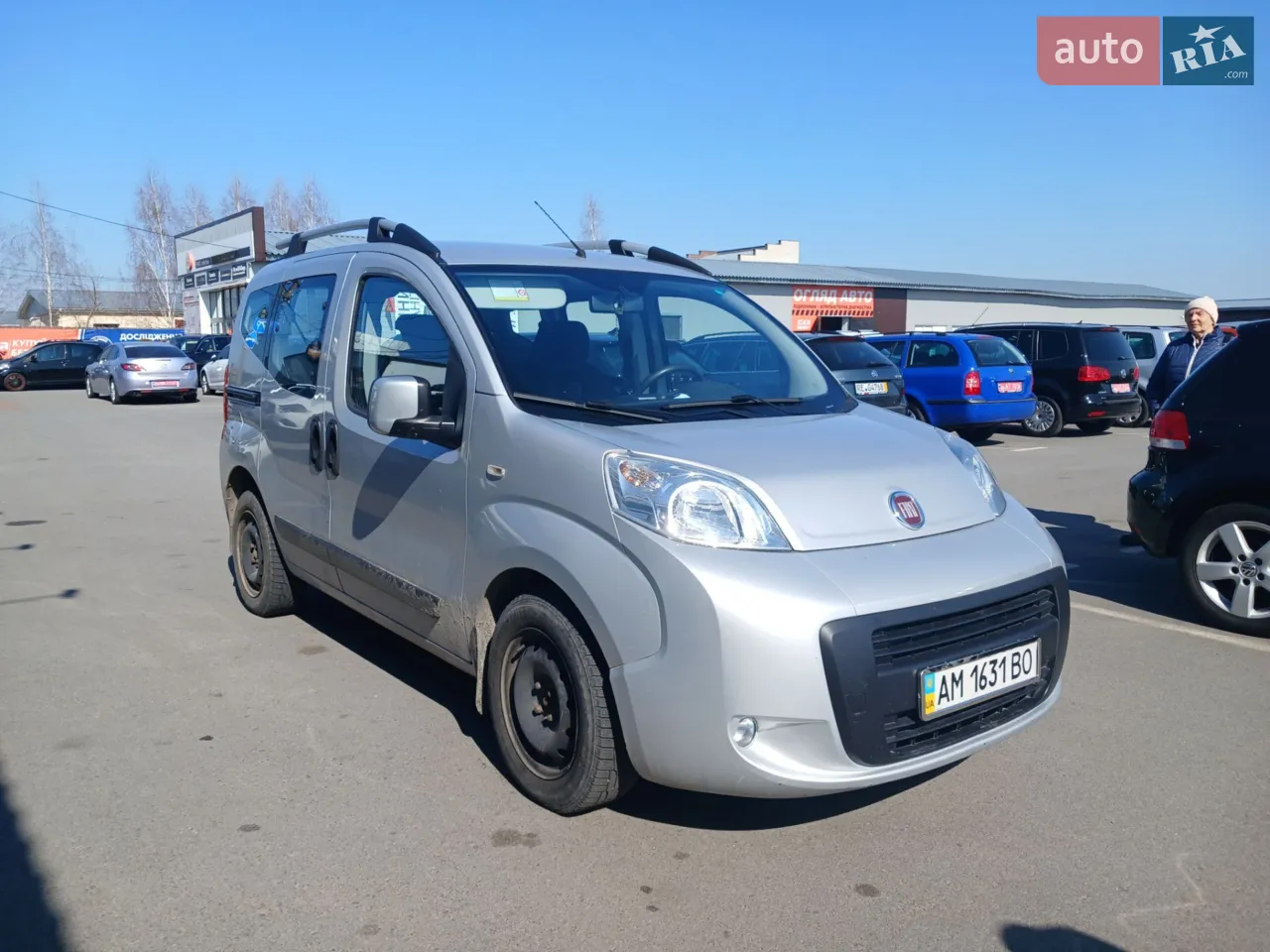 2014 Fiat Qubo - мініатюра 2