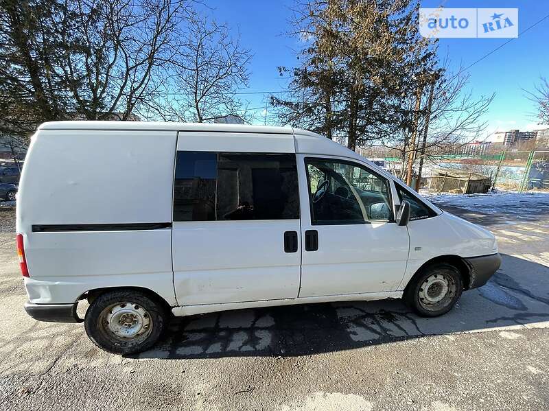 Хэтчбек Fiat Scudo