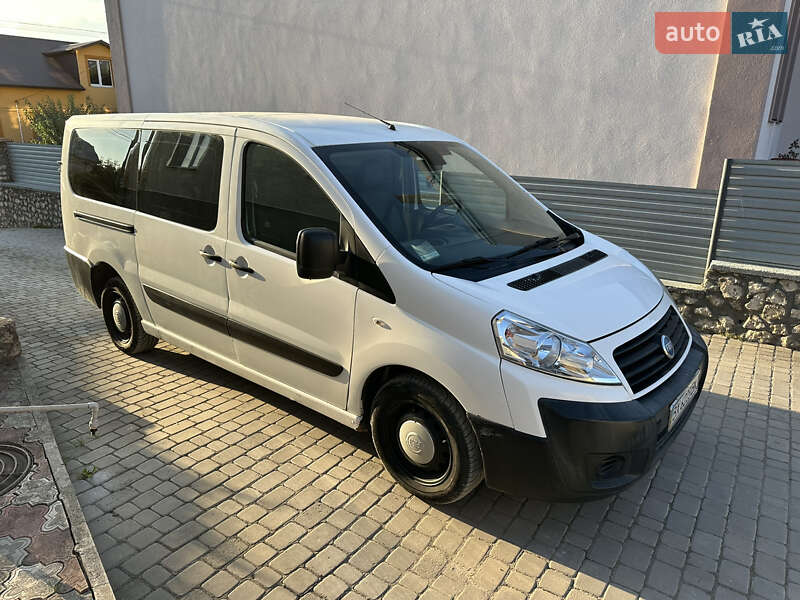 Позашляховик / Кросовер Fiat Scudo