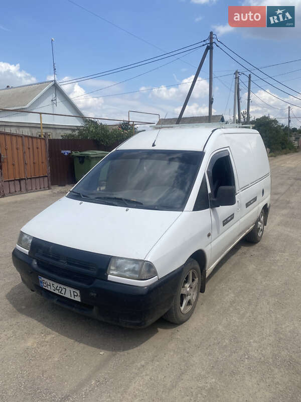 Вантажний фургон Fiat Scudo