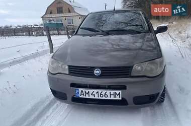 Fiat Siena  2006