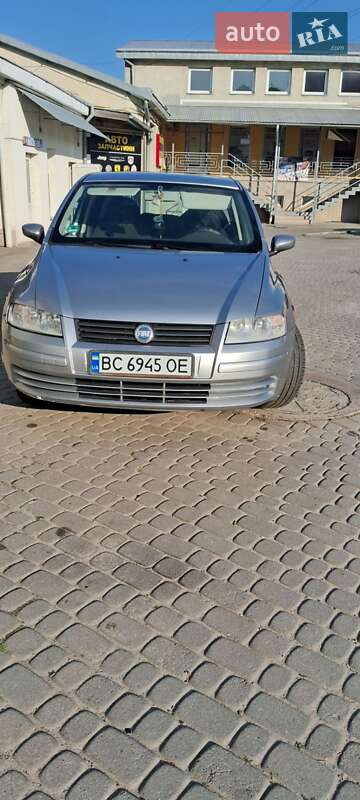 Хэтчбек Fiat Stilo 2004 в Львове Хэтчбек Fiat Stilo 2004 в Львове