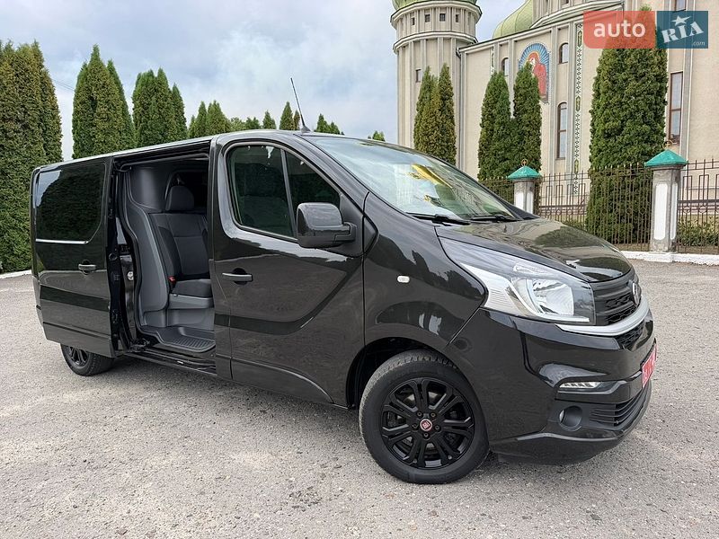 Вантажопасажирський фургон Fiat Talento