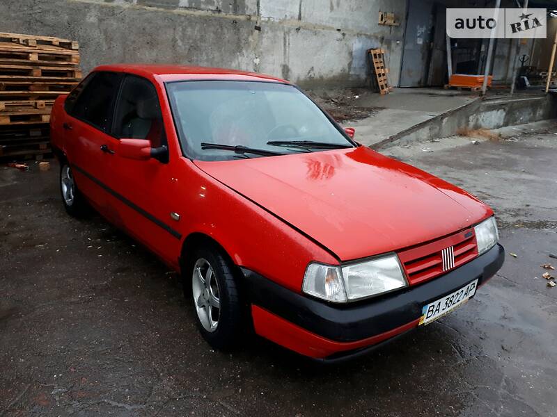 Седан Fiat Tempra