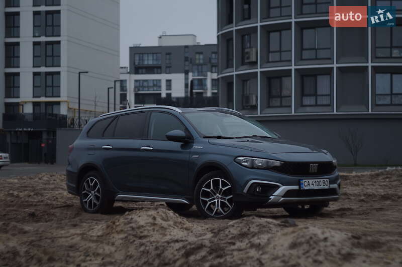 Універсал Fiat Tipo Cross