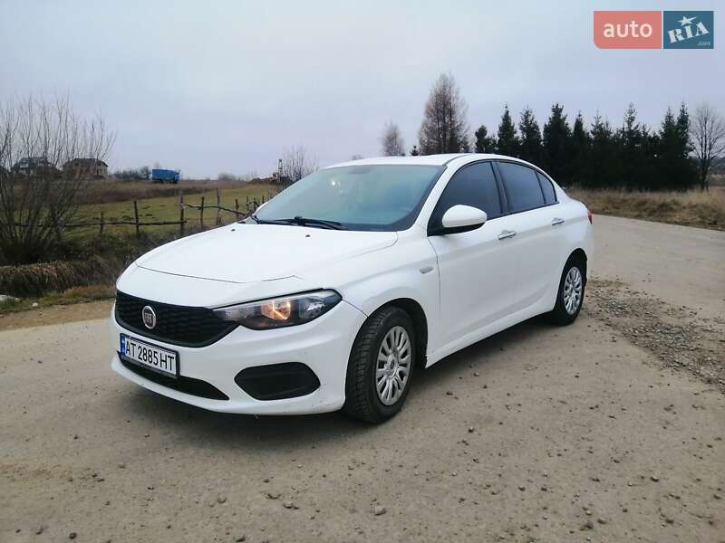 Седан Fiat Tipo 2018 в Надворной