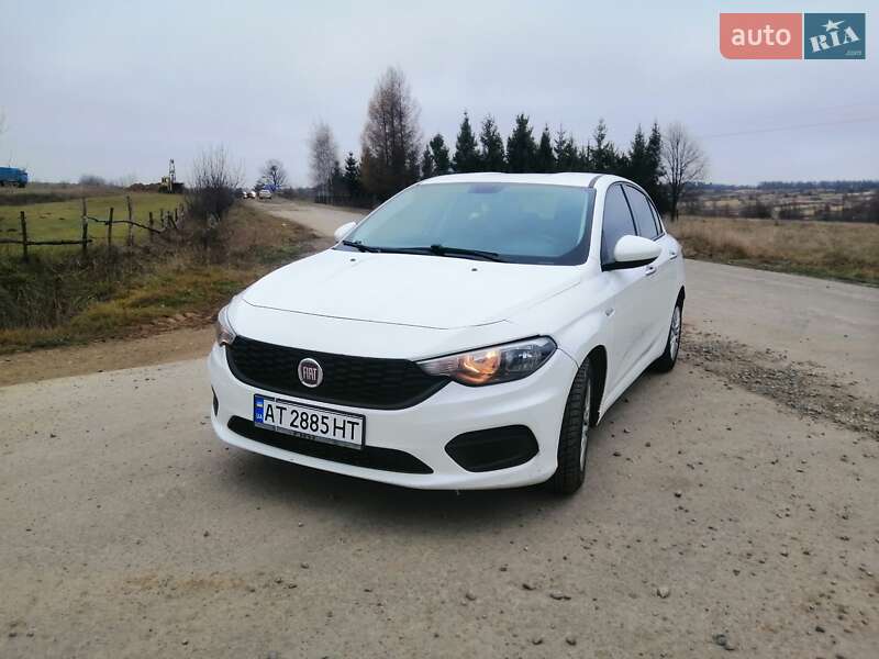 Седан Fiat Tipo 2018 в Надворной