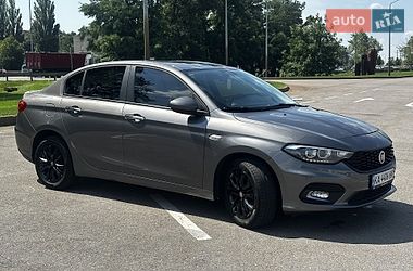 Fiat Tipo  2019
