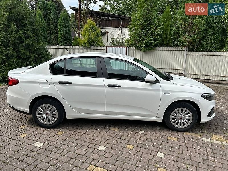 Седан Fiat Tipo 2021 в Косове