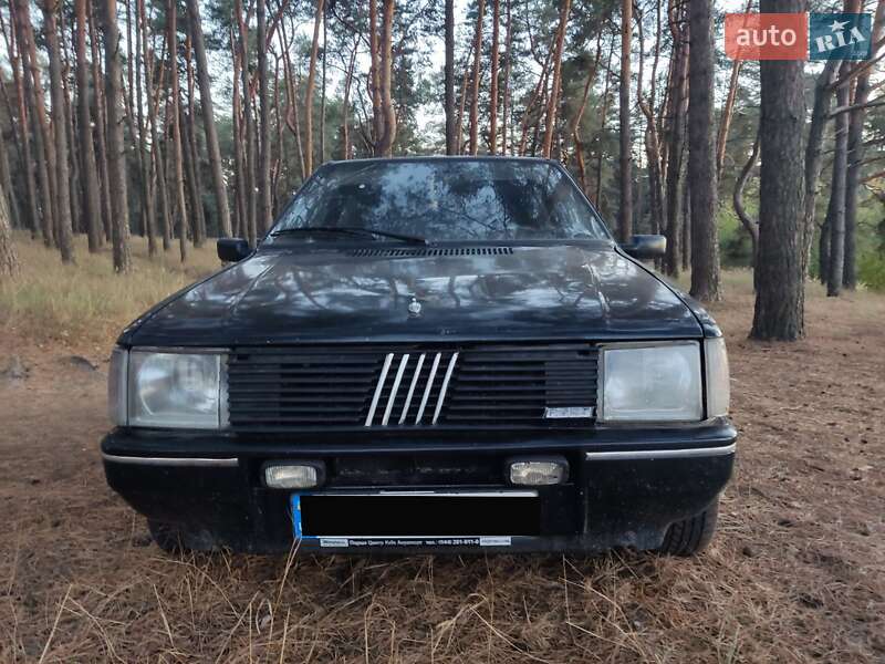 Хэтчбек Fiat Uno 1986 в Сумах