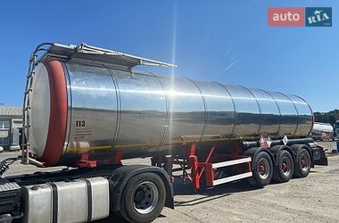 Цистерна напівпричіп Fluid CSP 2002 в Кременчуці