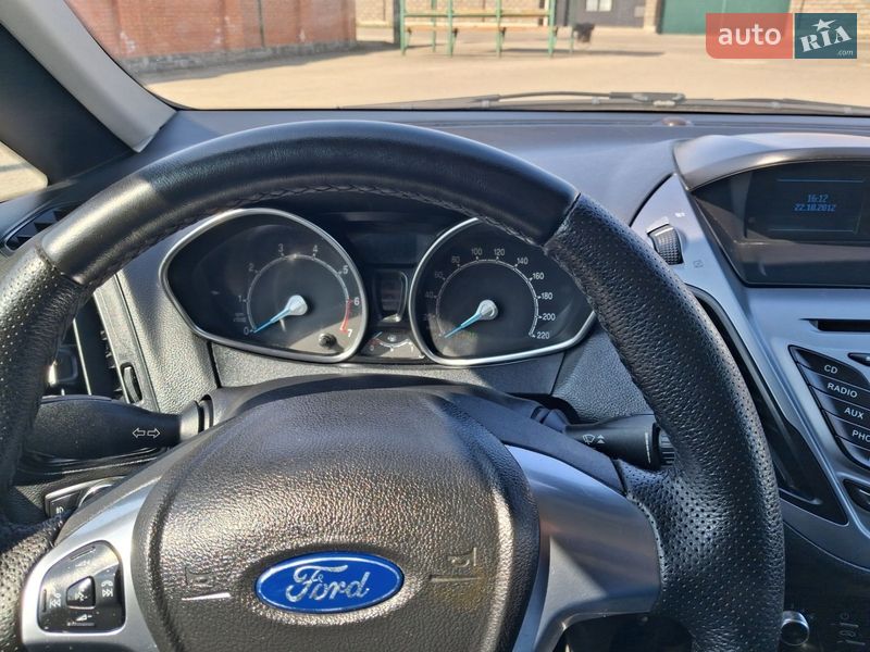 Микровэн Ford B-Max 2012 в Стрые