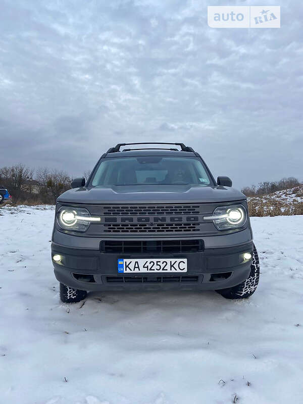 Внедорожник / Кроссовер Ford Bronco