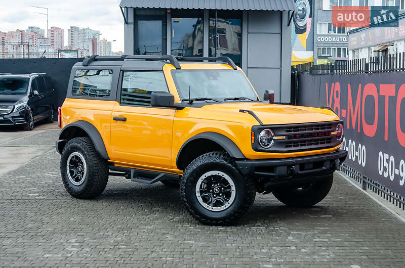Ford Bronco